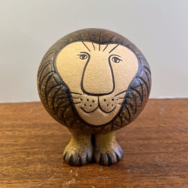 Lisa Larson Middle Lion by Keramikstudion.